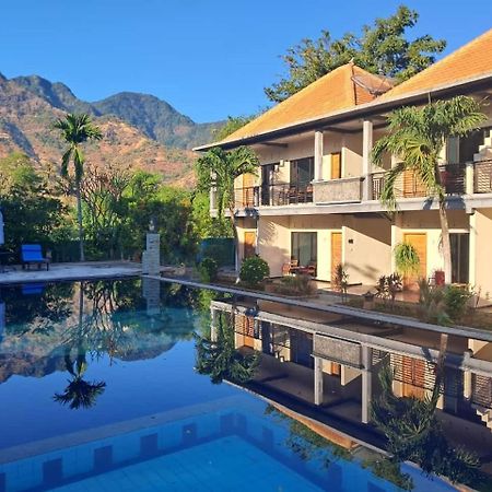 Avana Hotel & Dive Center Pemuteran Екстер'єр фото